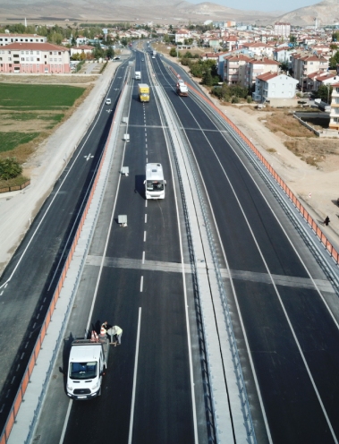 KONYA-AKŞEHIR ROAD ENGINEERING STRUCTURES AND ROAD CONSTRUCTION WORK