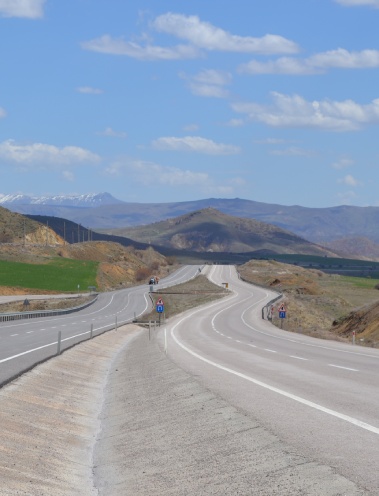 SIVAS – ŞARKIŞLA ROAD CONSTRUCTION