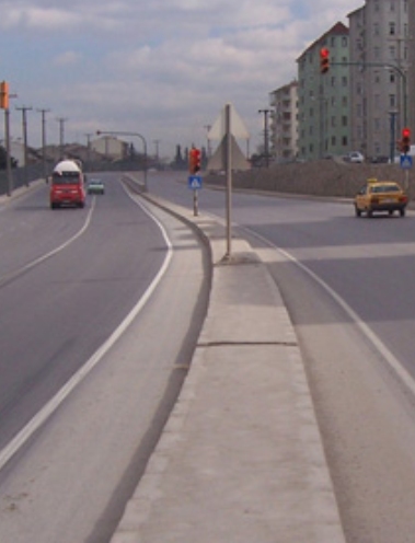 GOLCUK-ALTINOVA DIVIDED ROAD SUPERSTRUCTURE WORK