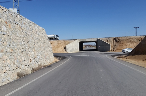 KONYA-AKŞEHIR ROAD ENGINEERING STRUCTURES AND ROAD CONSTRUCTION WORK