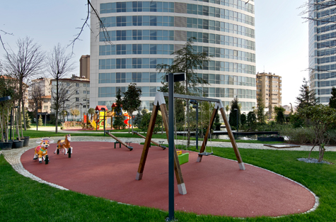 FOUR WINDS RESIDENCE ON BAGHDAD AVENUE
