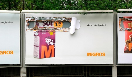 Yırtık Billboard